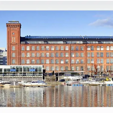 Club Tampereen Kylpylae * Tampere